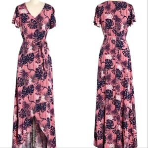 MODCLOTH x Collectif Pink Tropical Palm maxi dress. Size 4 NWT